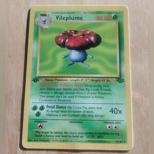 LP WOTC 1999 1st Edition Non Holo Vileplume 31/64 Jungle Set Pokemon Card